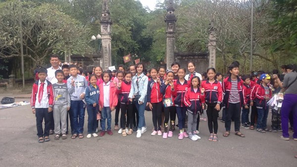 24852107_1947966178775216_2566710828253555847_n (1).jpg